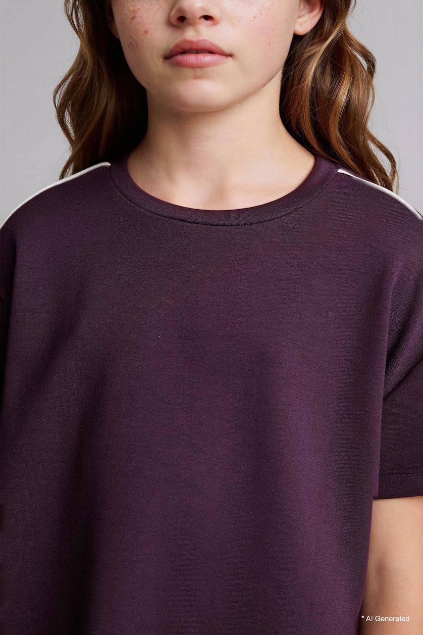 Young Girls - Teen Girls Dark Purple Girl Modal T-Shirt