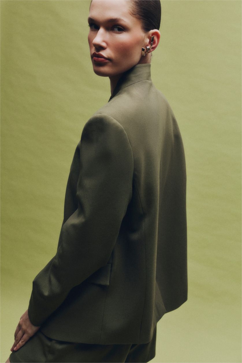 Woman Khaki Oversize Fit Grandad Collar Blazer