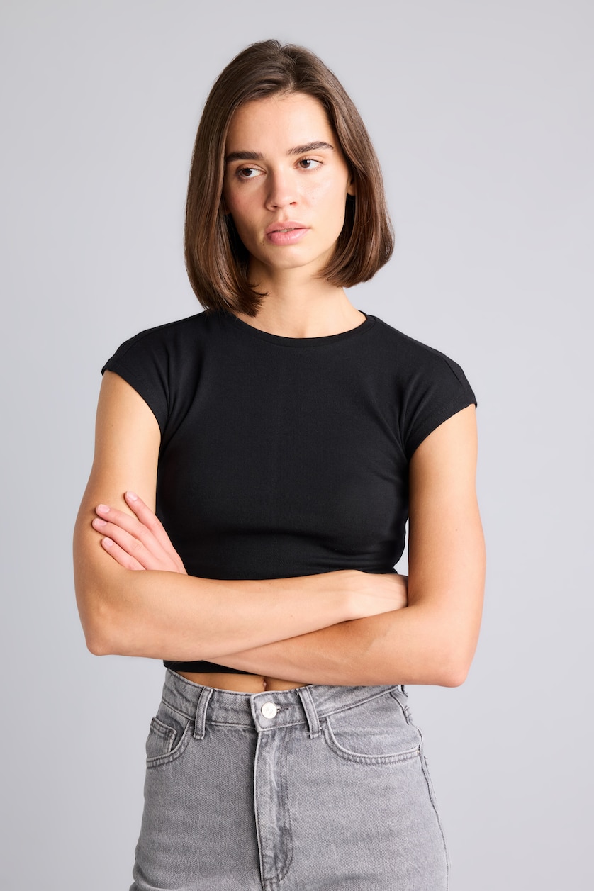 Women Black Slim Fit Ribana Short Sleeve T-Shirt