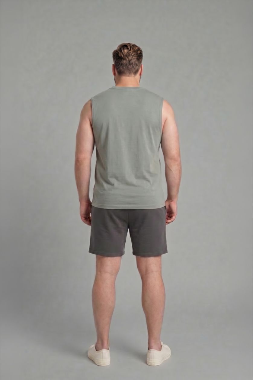Man Mint Boxy Fit Printed Crew Neck Sleeveless Tank Top
