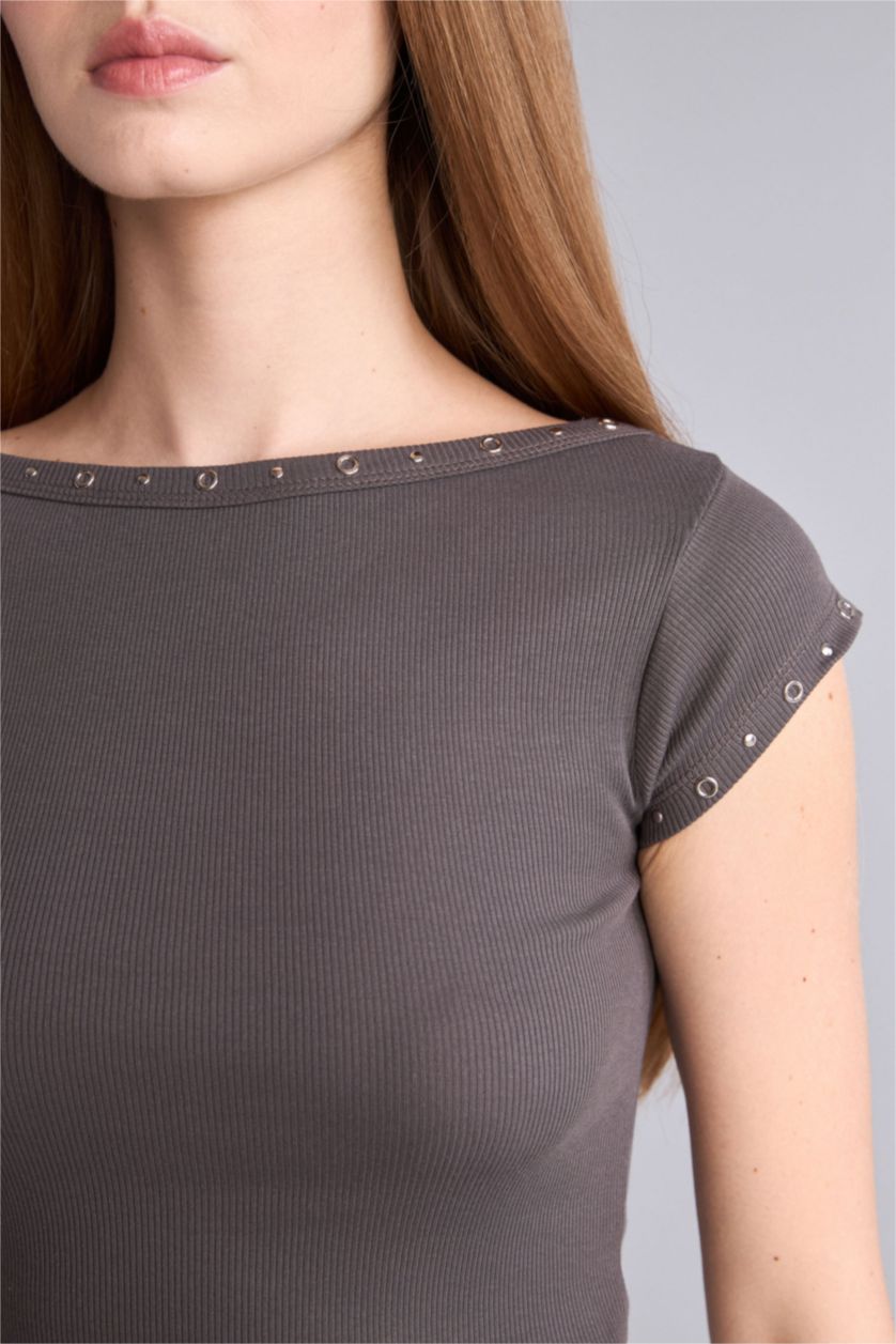 Kadın Antrasit Kaşkorse Kısa Kollu Tişört