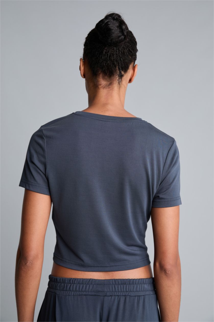 WOMAN Anthracite Cropped Fit Crew Neck Sports Modal T-Shirt