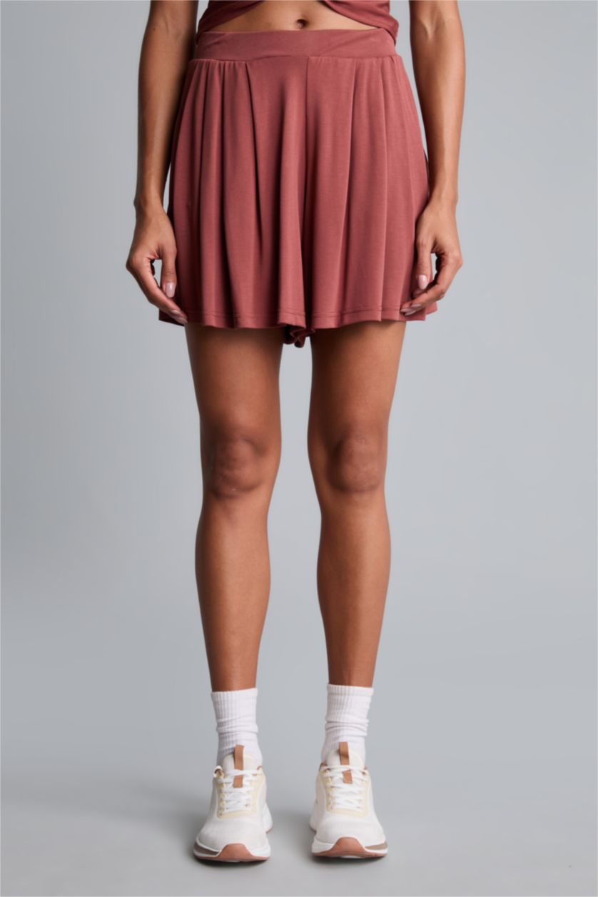 نساء خمري Standard Fit modal