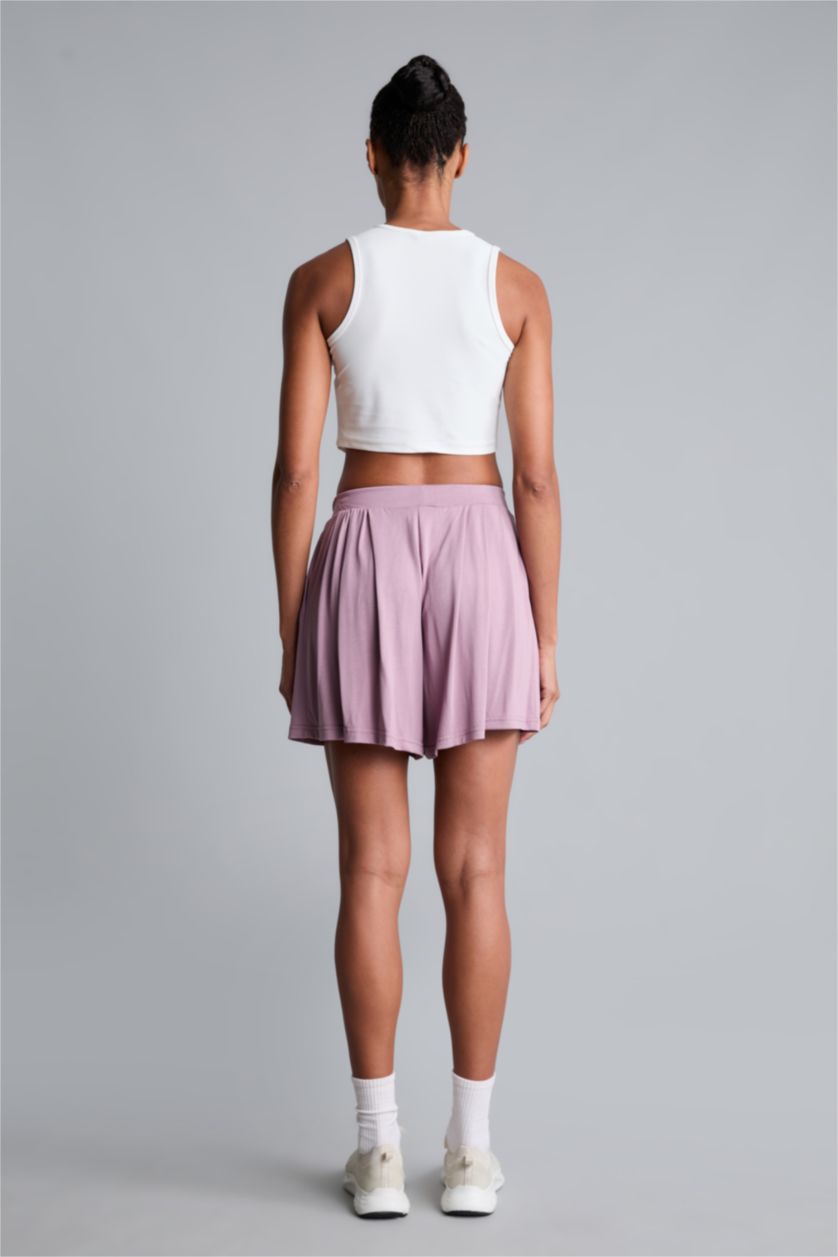 نساء وردي Standard Fit modal