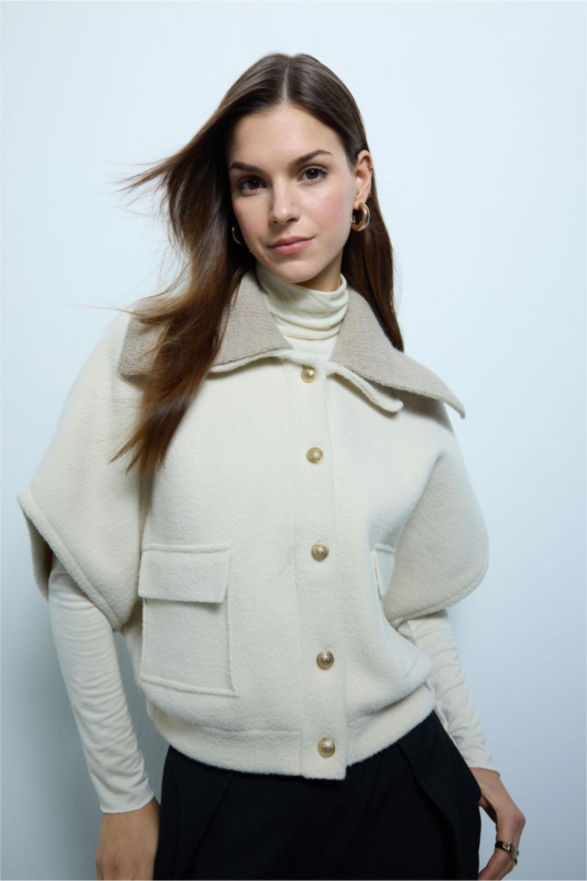 Woman Ecru Overshirt Fit Cardigan