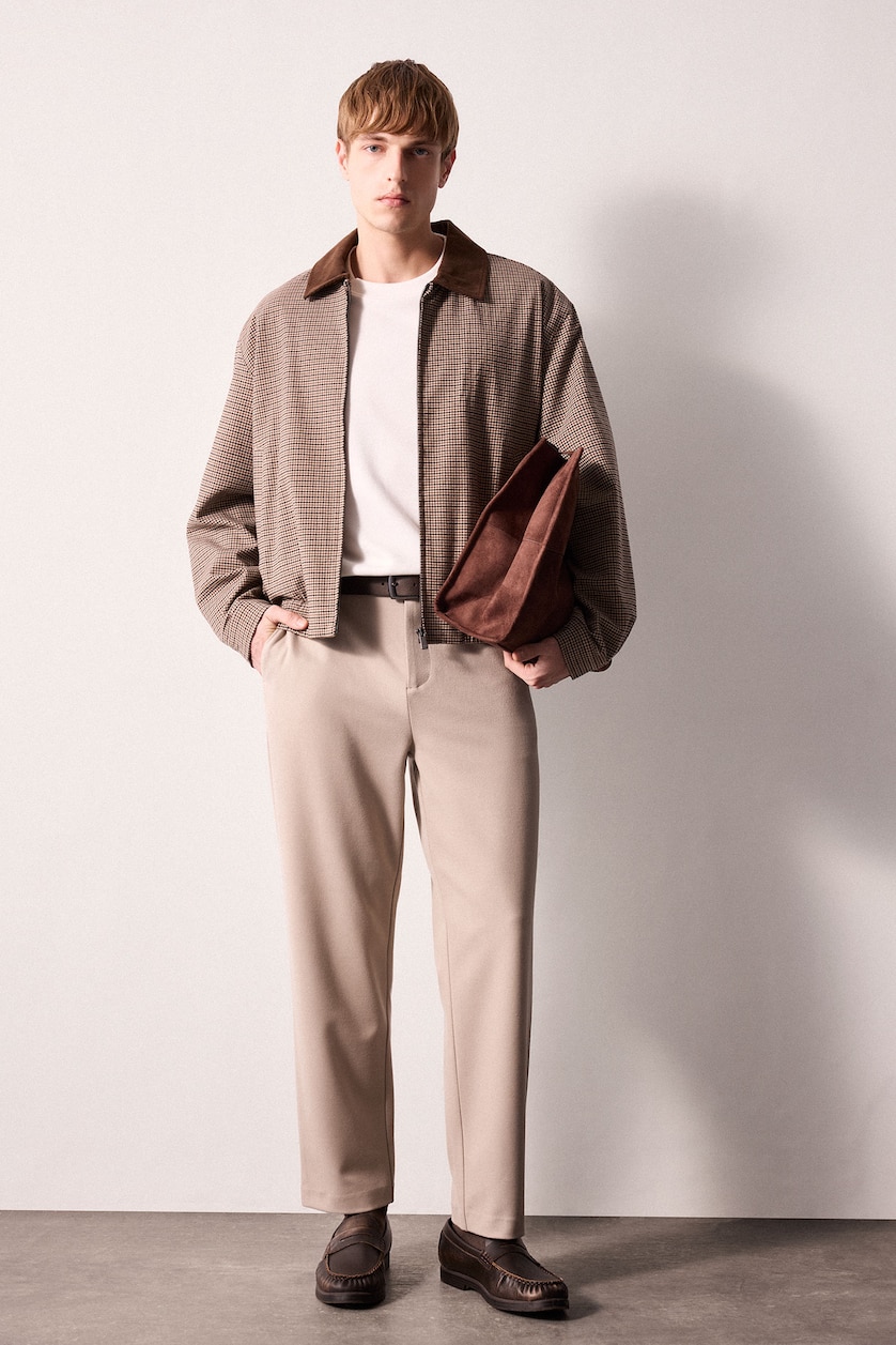 Men Grey Regular Fit Straight Leg Elastic Waist Trousers