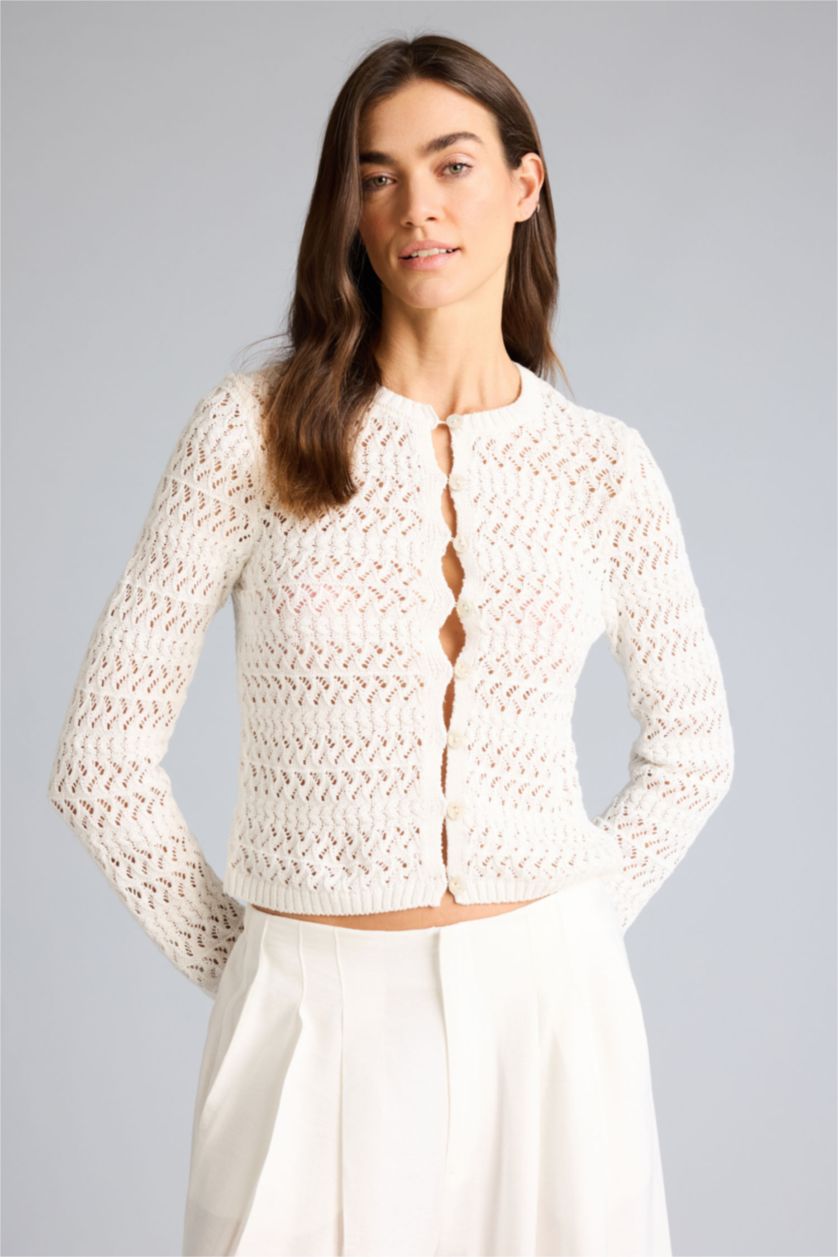 Woman Ecru Regular Fit Crew Neck Cardigan