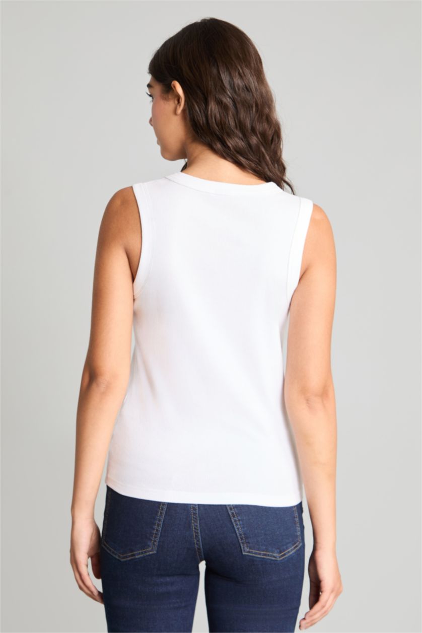 نساء أبيض Slim Fit Basic Camisole Crew Neck Tank Top
