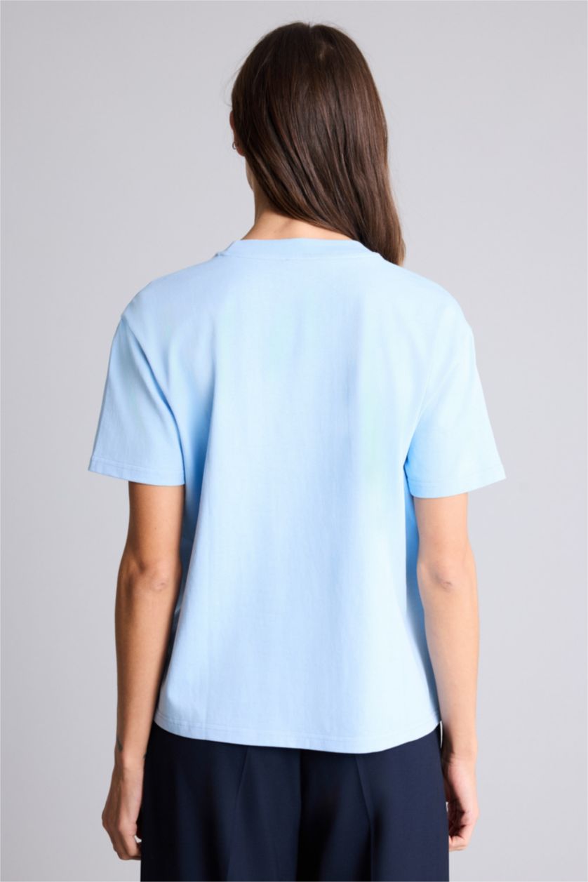 FEMME Bleu T-shirt premium à col rond et manches courtes Coupe décontractée