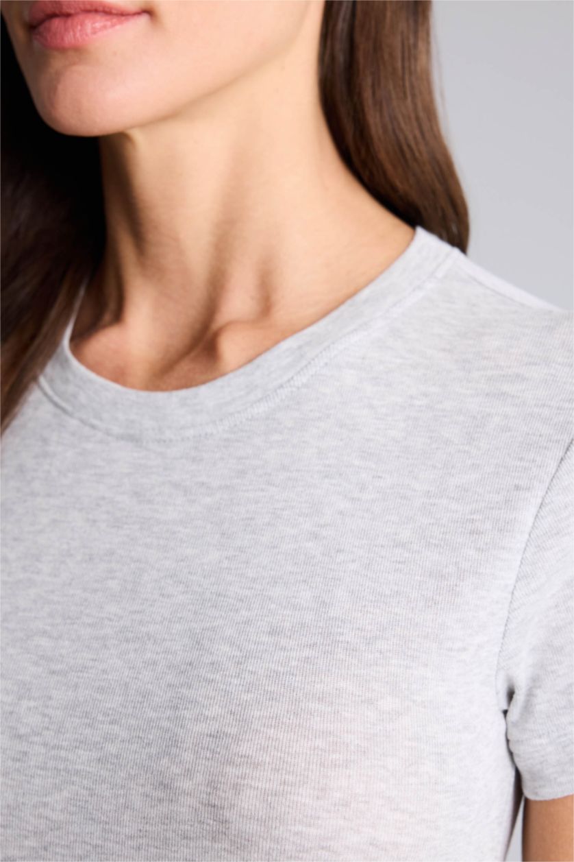 WOMAN Grey Melange تيشيرت نص كم سادة بيزك سليم فيت وياقة مستديرة