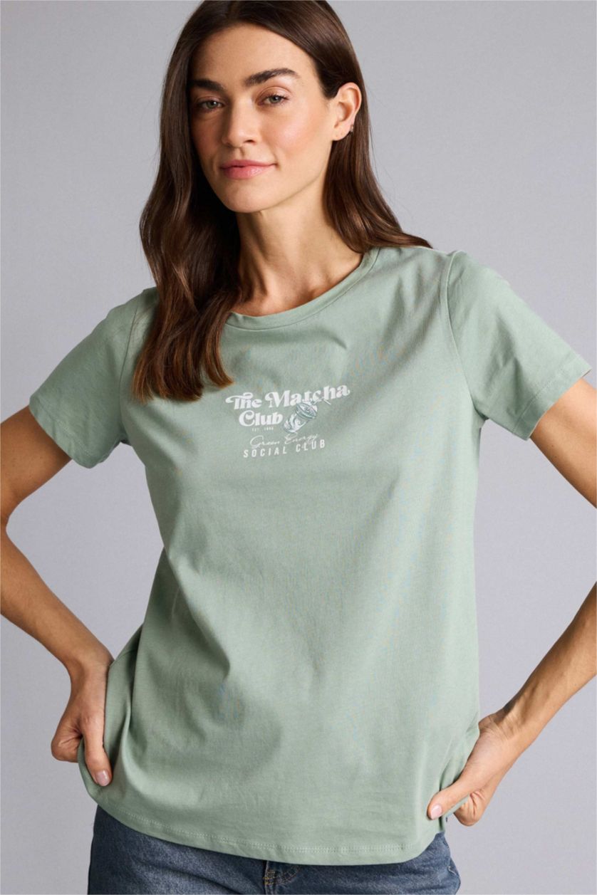 Kadın Açık Haki Regular Fıt Bisiklet Yaka Slogan Desenli Penye Kısa Kollu Tişört