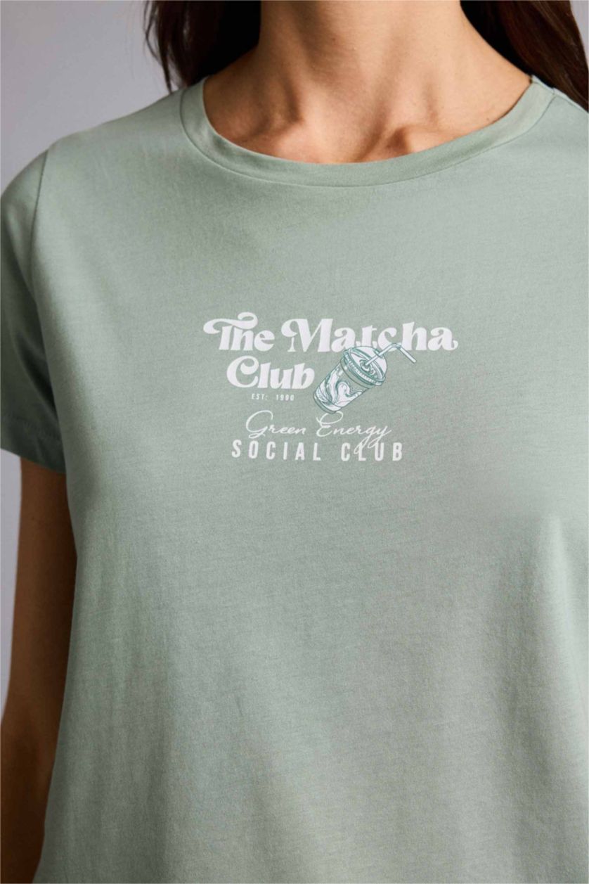 Kadın Açık Haki Regular Fıt Bisiklet Yaka Slogan Desenli Penye Kısa Kollu Tişört