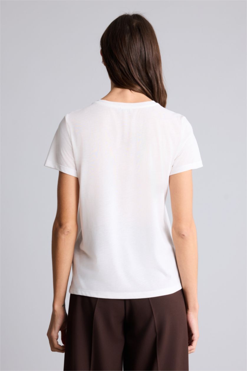 Kadın Ekru Regular Fıt Baskılı Tişört
