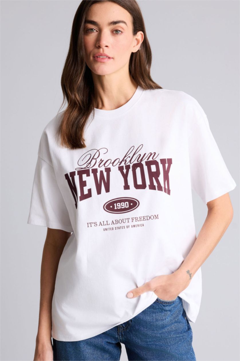 Женщины Белый Woman Short Sleeve T-Shirt