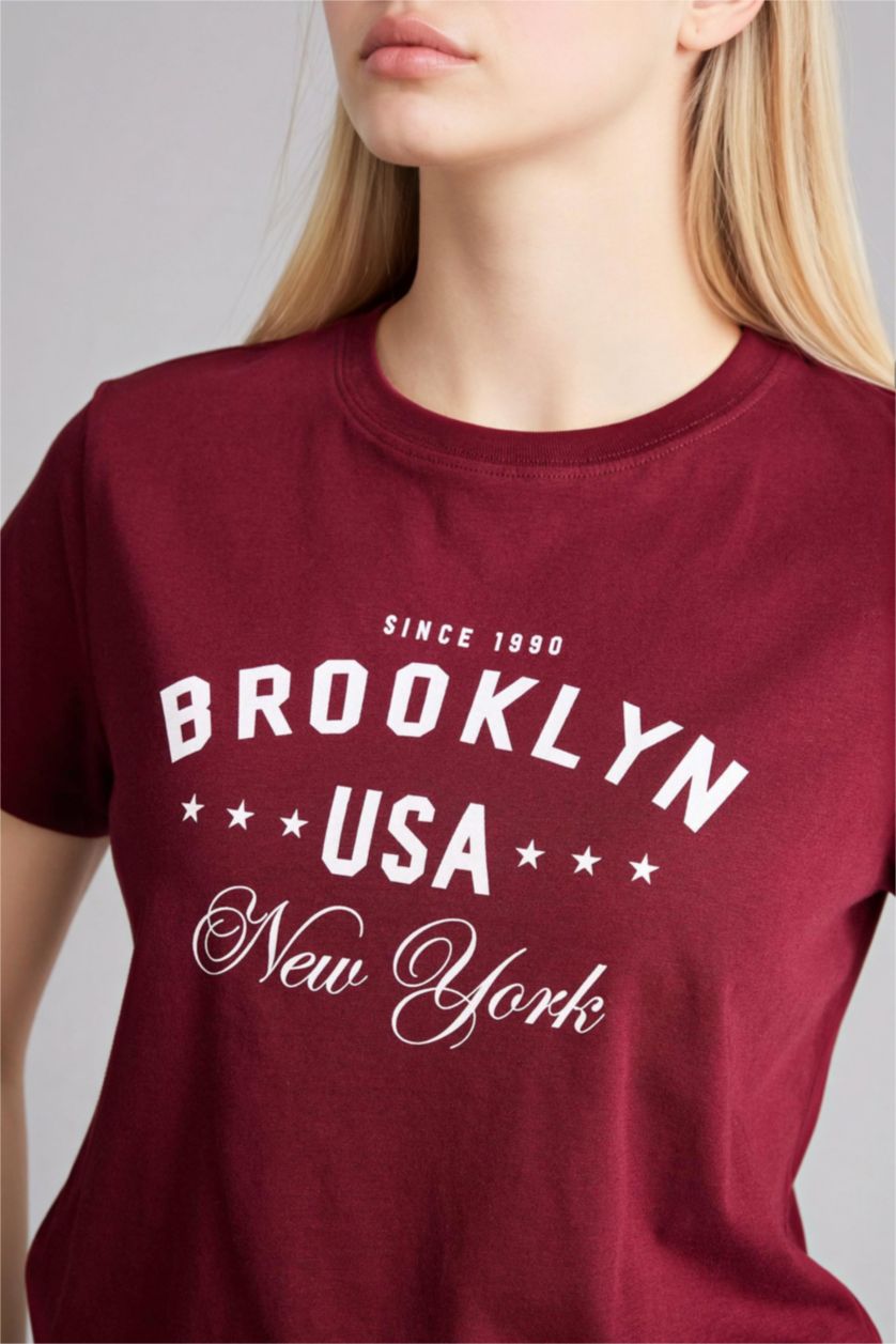 Woman Bordeaux تيشيرت قصة عادية مطبوع