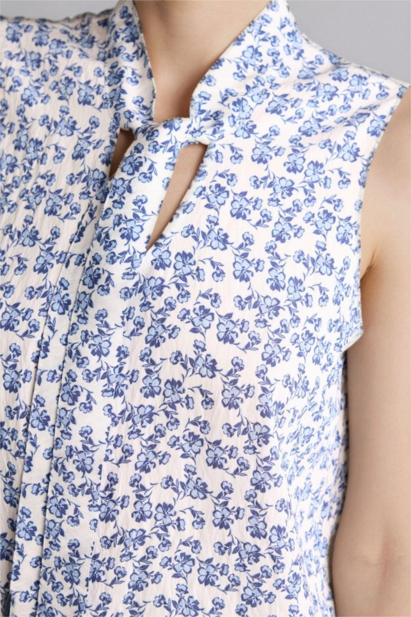 Woman Light Blue Regular Fit