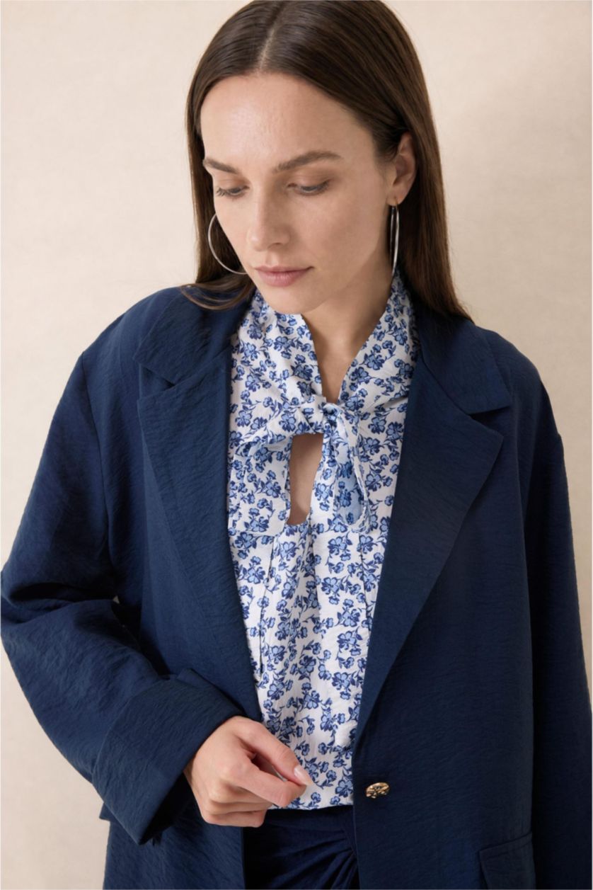 WOMAN NAVY Regular Fit Pocketed Blazer