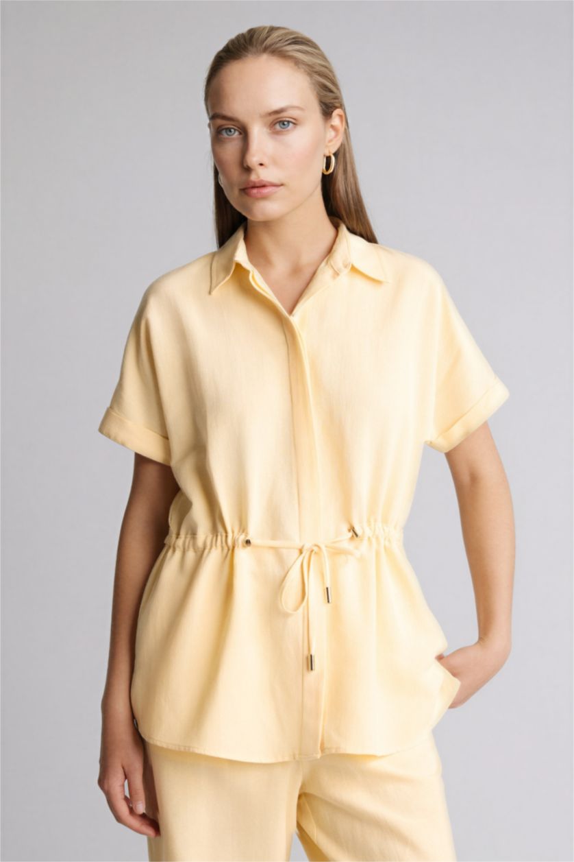 Kadın Açık Sarı Regular Fıt Polo Yaka Keten Karışımlı Kısa Kollu Gömlek