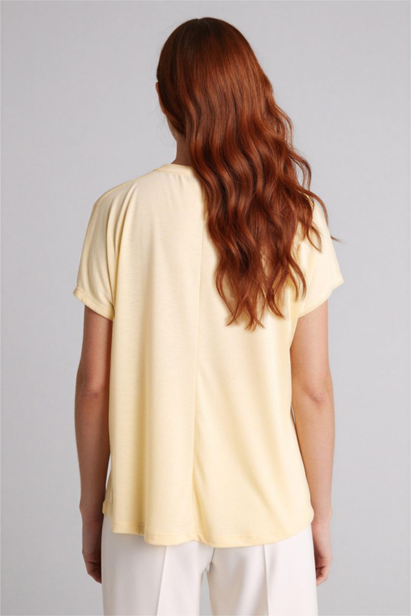 Woman Beige Woman Short Sleeve T-Shirt