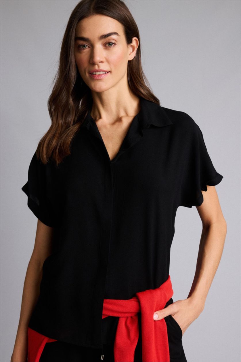 Kadın Siyah Regular Fıt Gömlek Yaka Kısa Kollu Gömlek