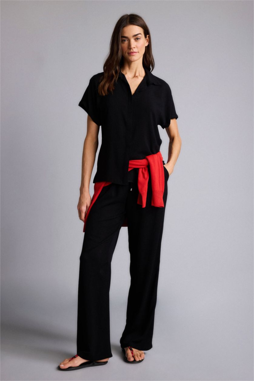 Kadın Siyah Regular Fıt Gömlek Yaka Kısa Kollu Gömlek