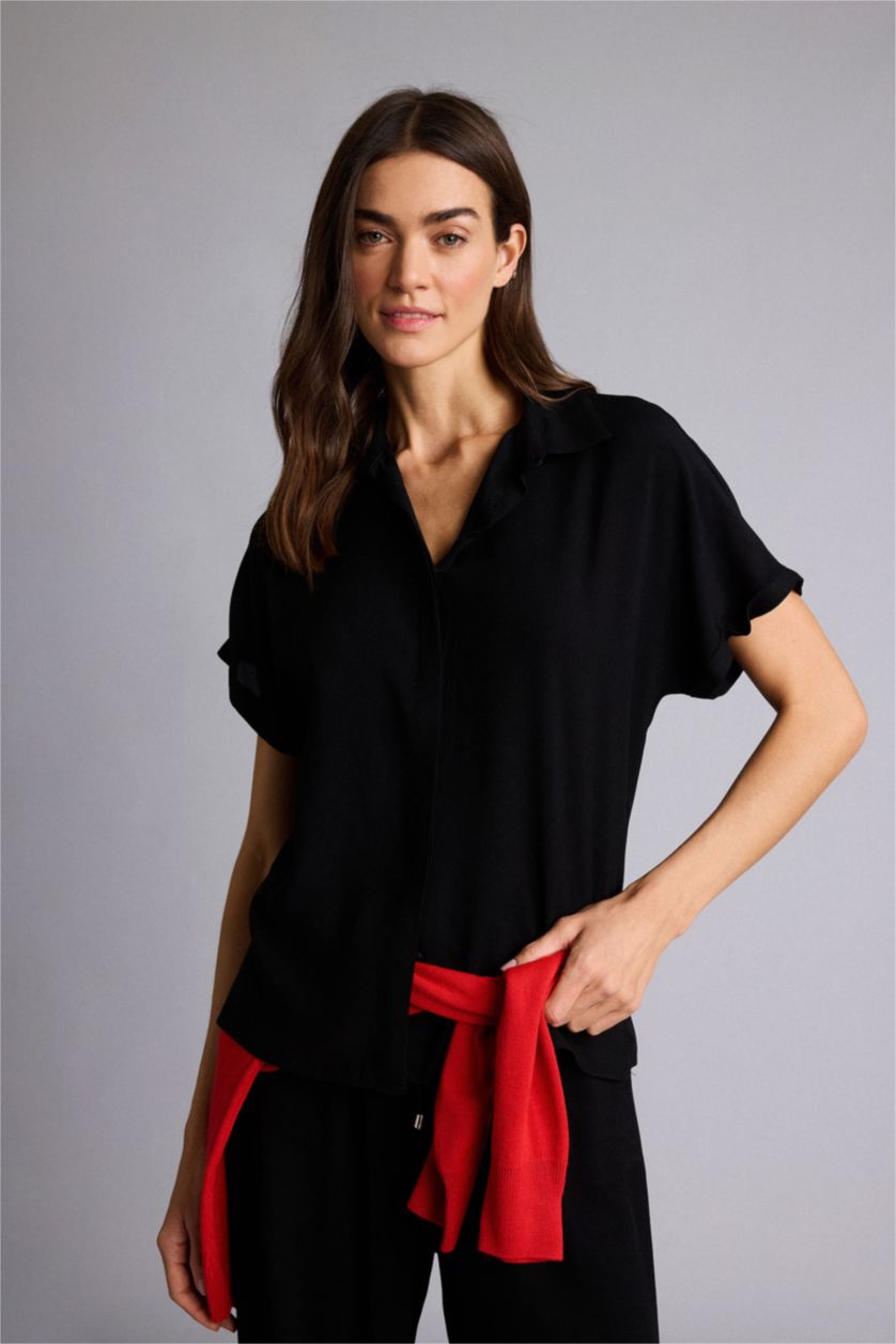 Kadın Siyah Regular Fıt Gömlek Yaka Kısa Kollu Gömlek