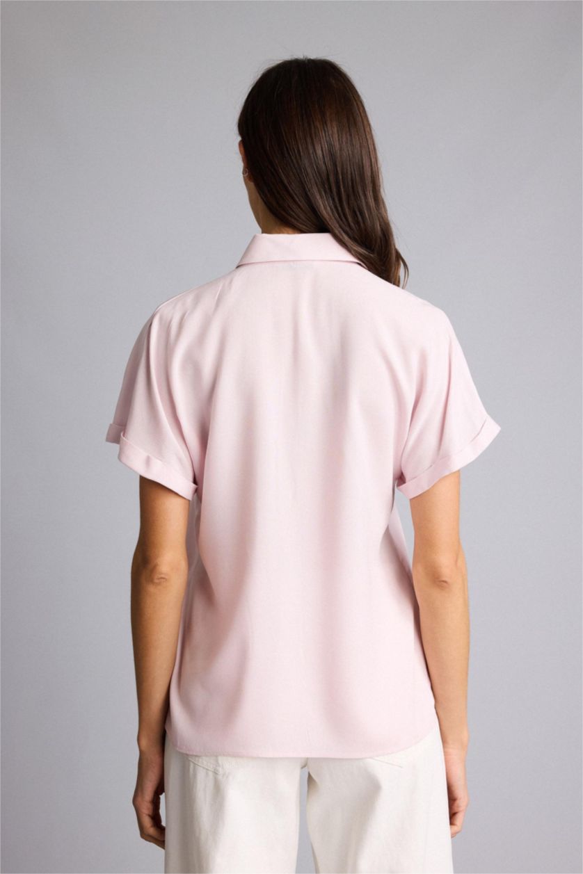 Kadın Açık Pembe Regular Fıt Gömlek Yaka Kısa Kollu Gömlek