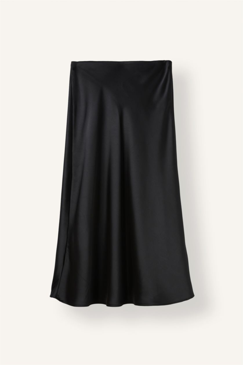 Women Black A Cut