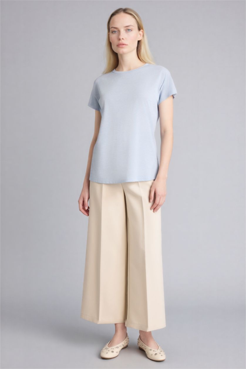 Kadın Açık Mavi Kısa Kollu Tişört