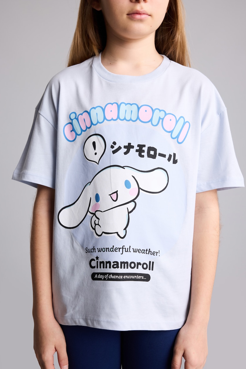 Girls & Teens Light Blue Girl Relax Fit Hello Kitty Licensed Short Sleeve T-Shirt