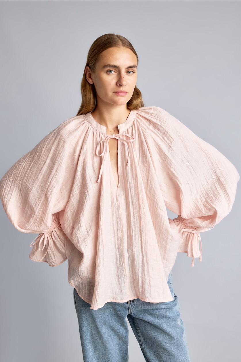 Kadın Pembe Oversize Hakim Yaka Bağcıklı Basic Bluz