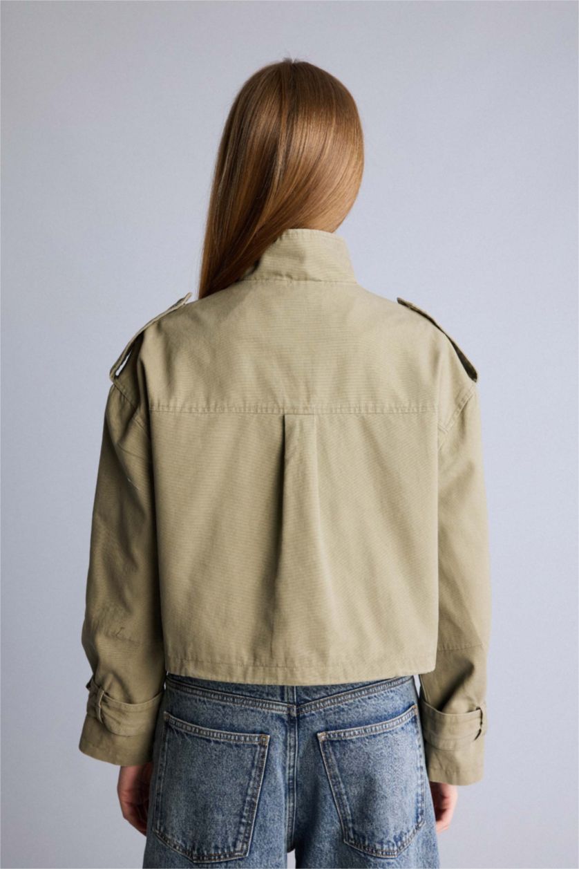 Kadın Açık Haki Fermuarlı Kısa Pamuklu Mont