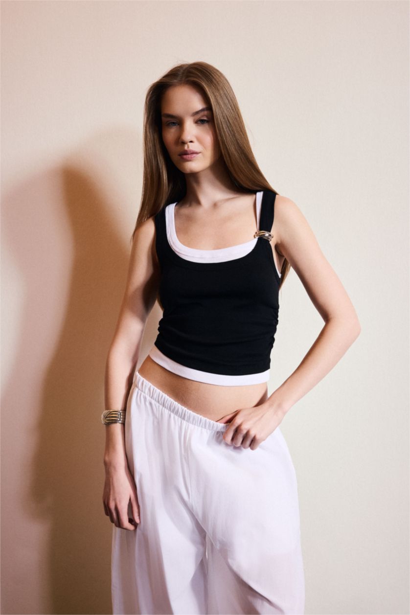 حريمي أسود تانك توب مضلع سليم فيت بياقة U