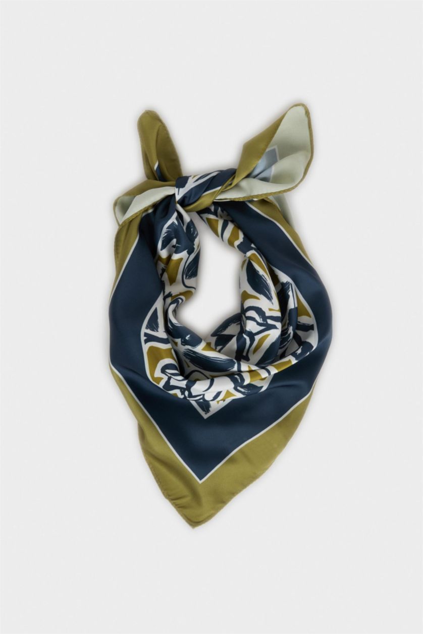 Woman Green Woman Floral Foulard