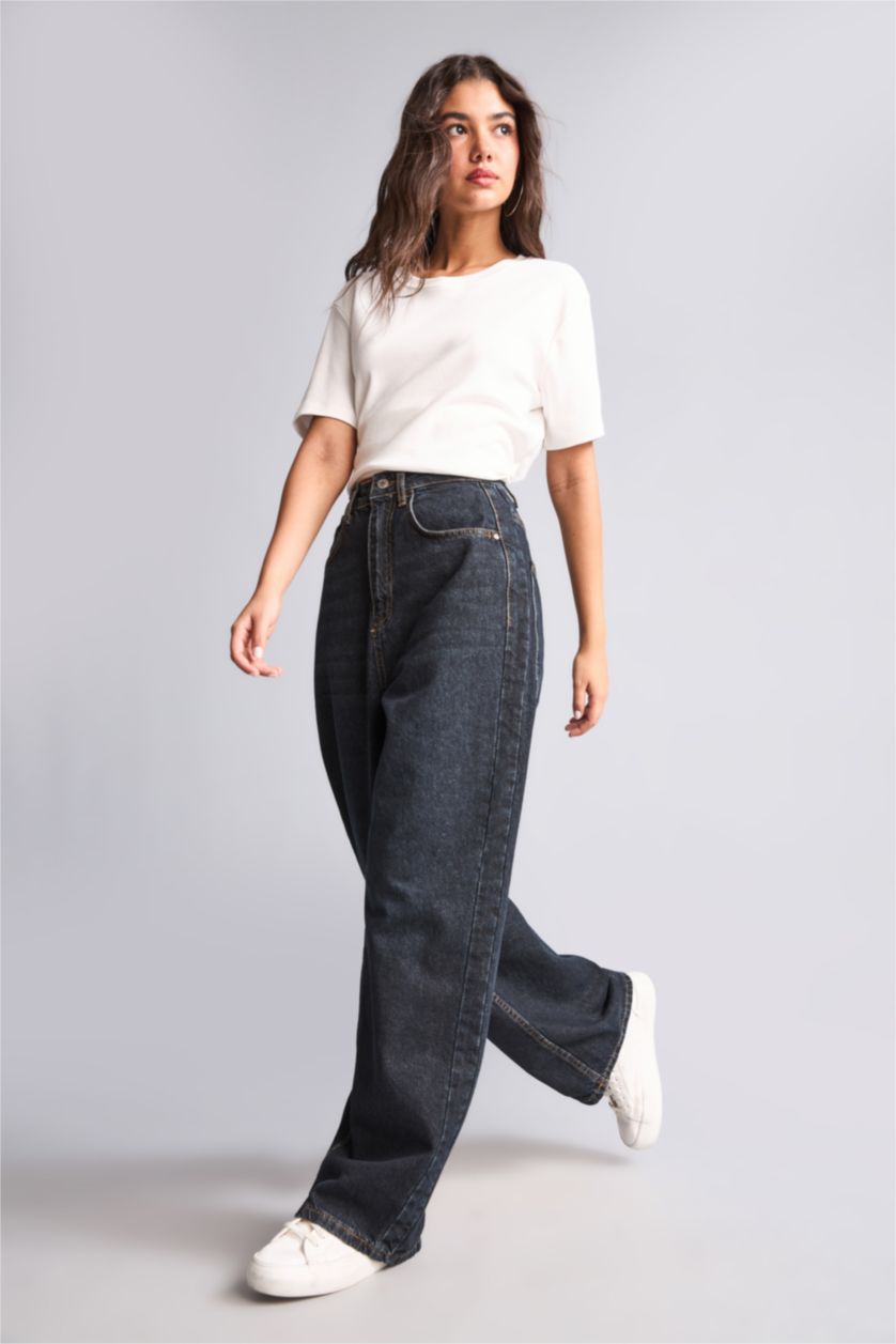 Women Black Baggy Fit Trousers