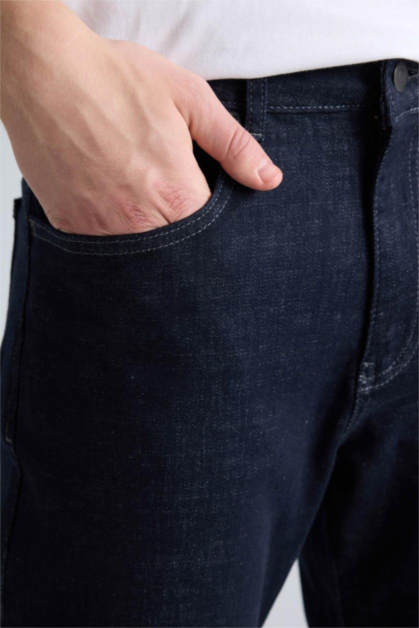 MAN Dark Blue بنطلون قصة مستقيمة