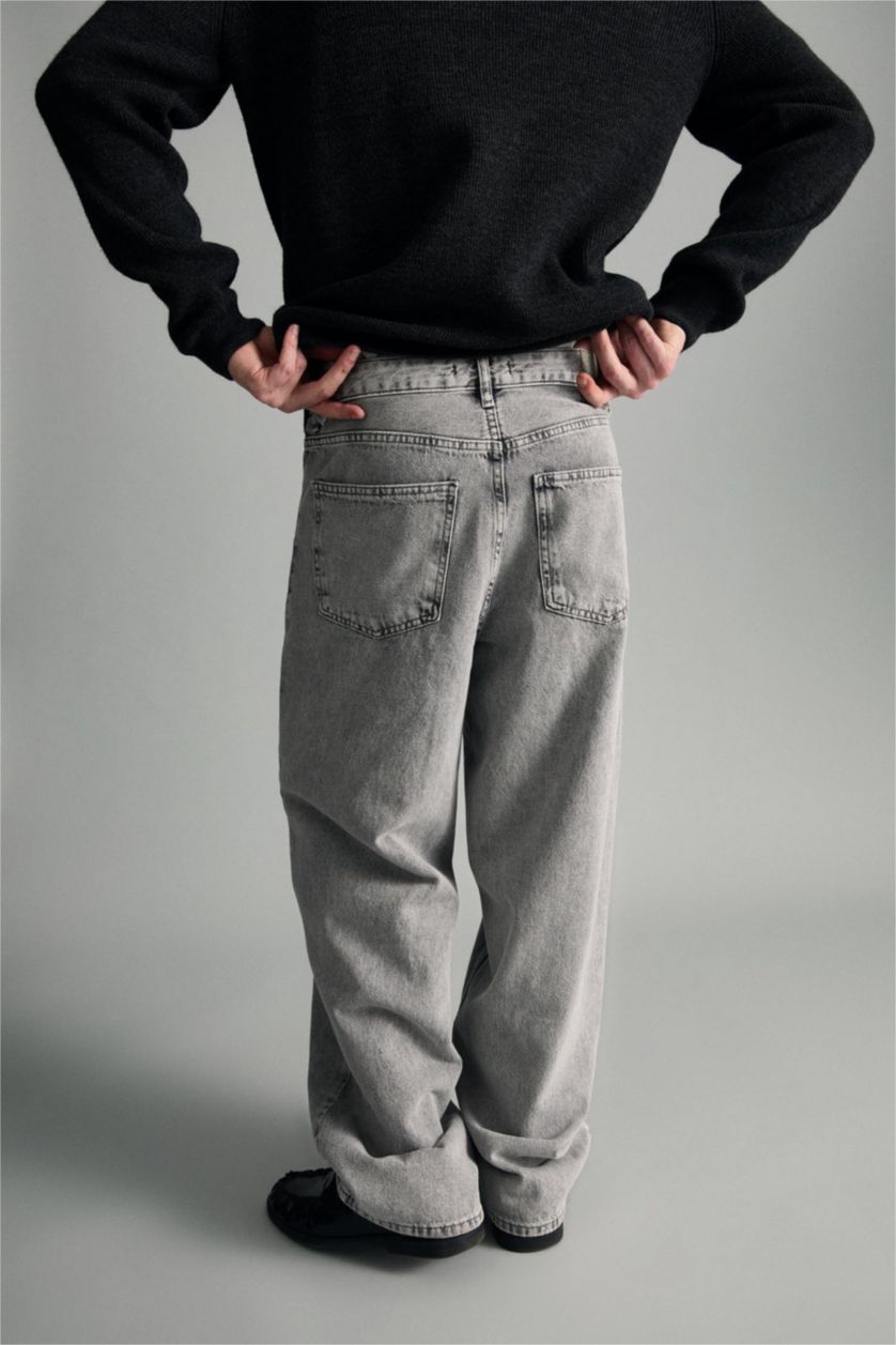 رجال رمادي فاتح سروال