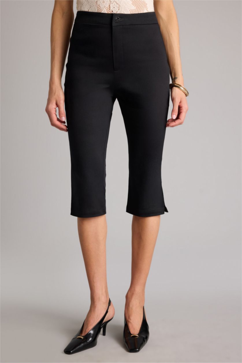 WOMAN Black Regular Waist Straight Leg Satin Capri Pants