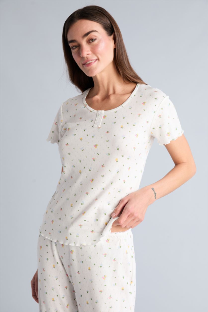 Kadın Ekru Regular Fıt Kısa Kollu Takım