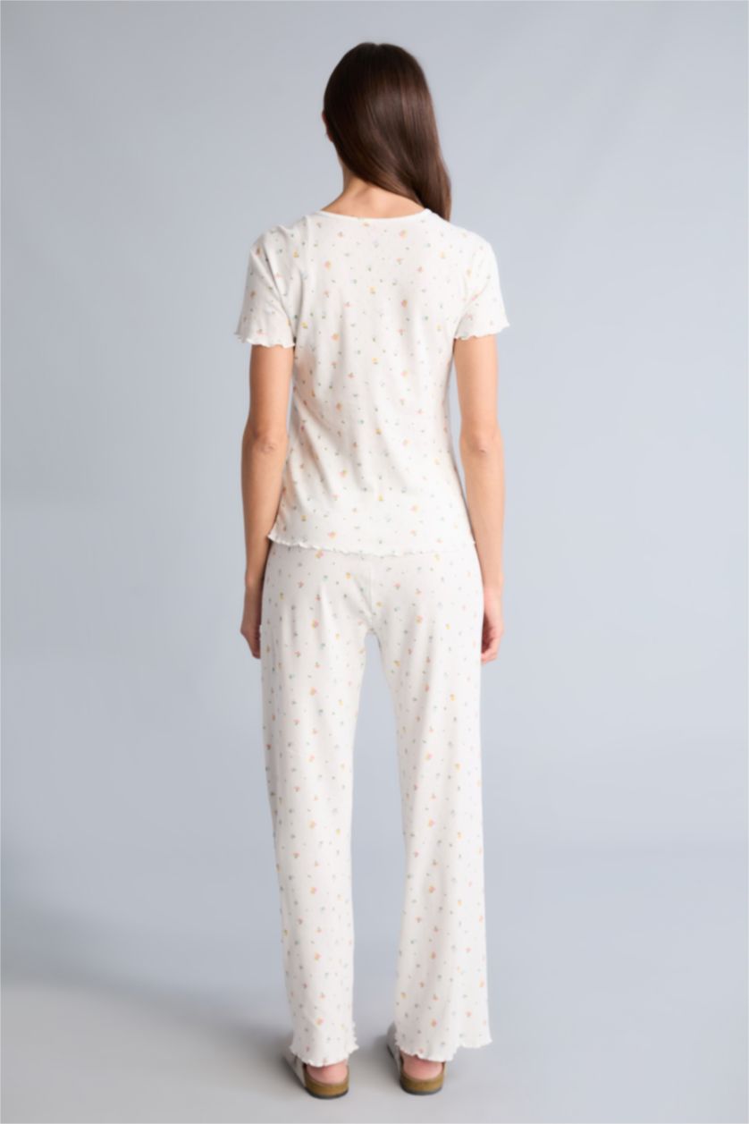 Kadın Ekru Regular Fıt Kısa Kollu Takım