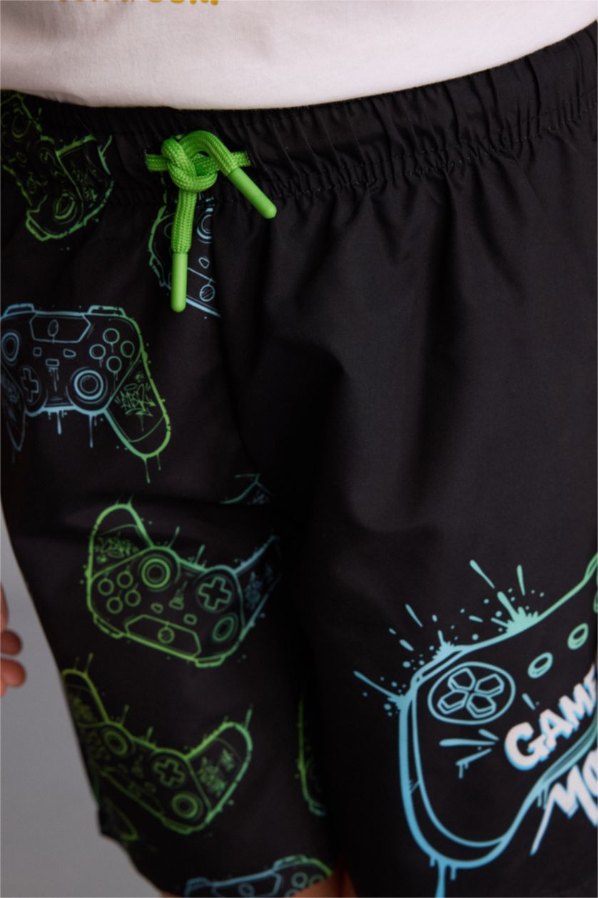 أولاد أسود شورت بحر ولادي مطبوع