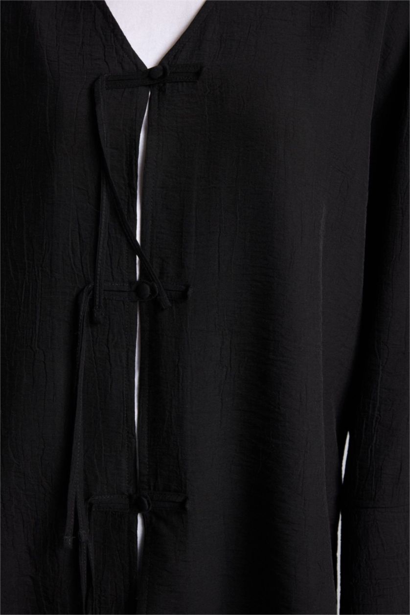 Women Black Regular Fit