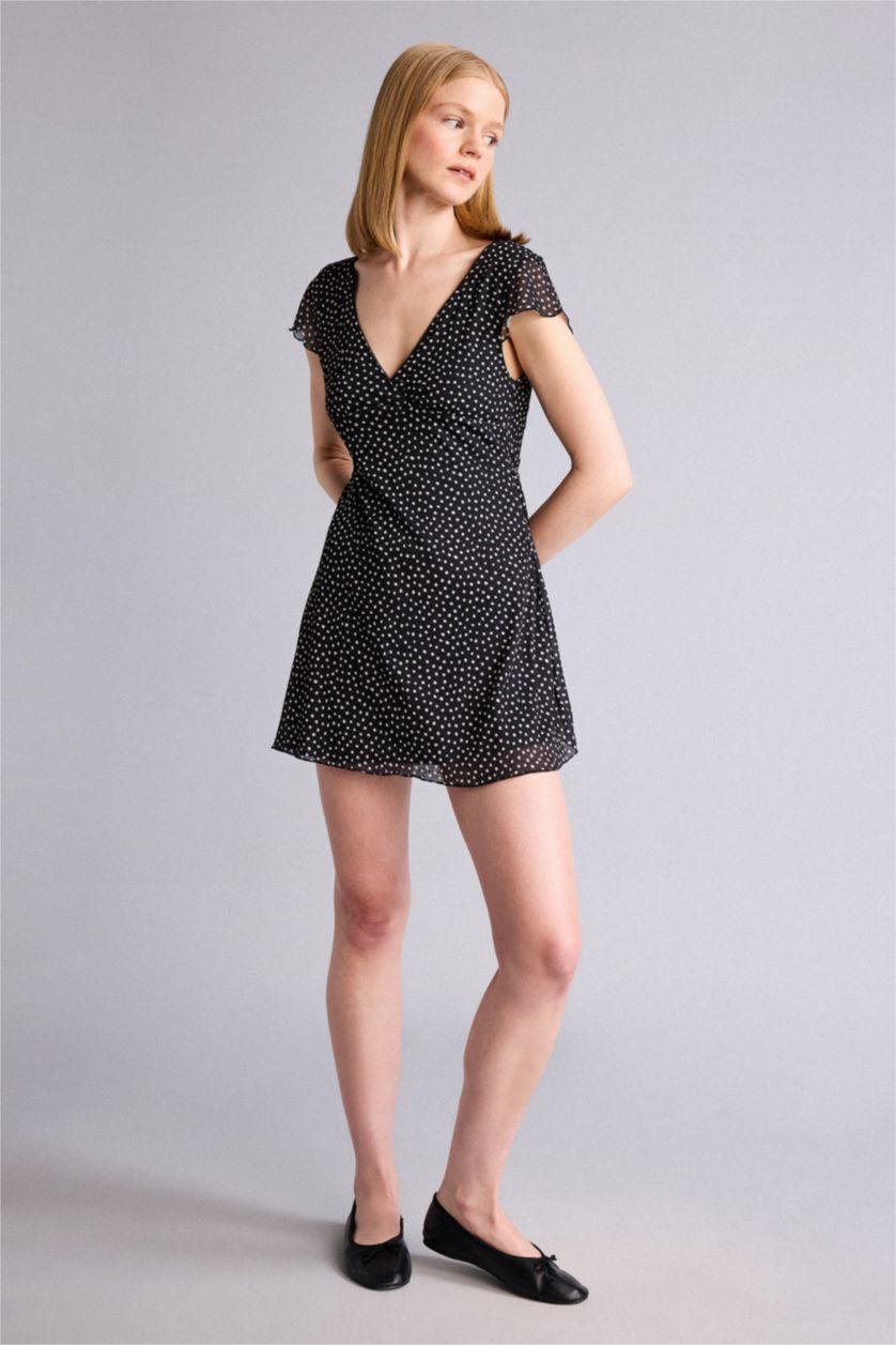 Kadın Siyah Puantiyeli Kısa Kollu Mini Elbise