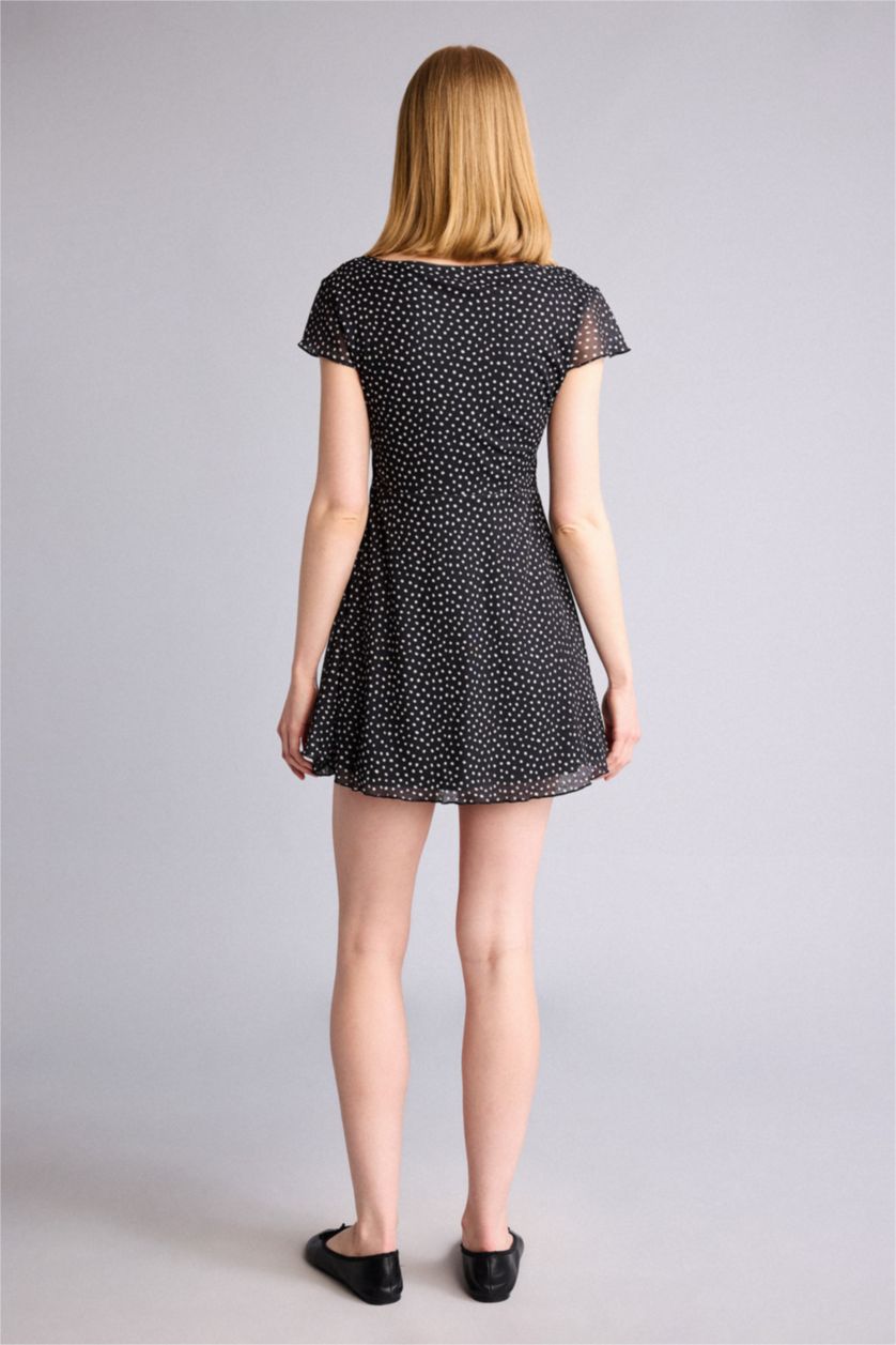 Kadın Siyah Puantiyeli Kısa Kollu Mini Elbise