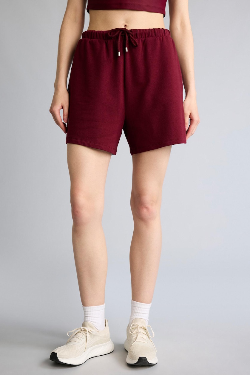 نساء خمري Standard Fit Burgundy Sporty Modal Shorts