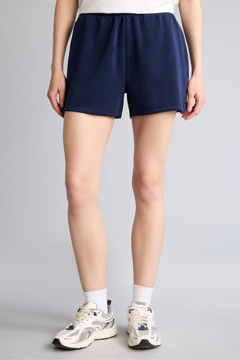 نساء كحلي Standard Fit Navy Blue Modal Crop Fit Shorts