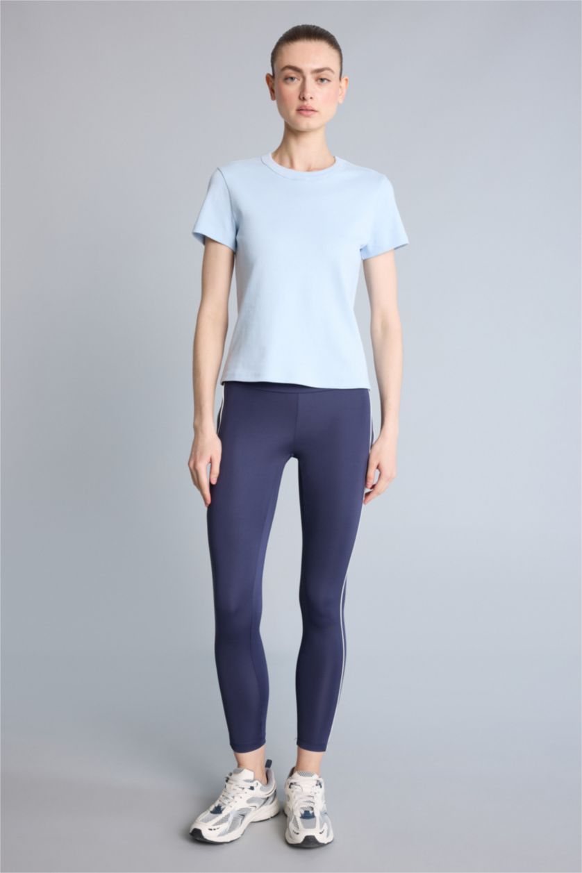 Kadın Açık Mavi Standart Fit Kısa kollu Pamuklu Tişört