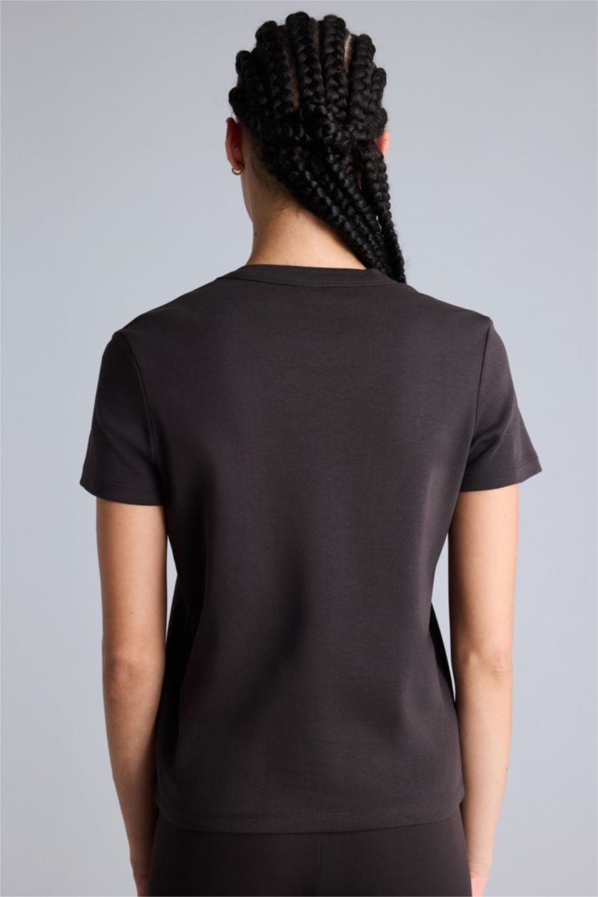 Kadın Kahve Standart Fıt Bisiklet Yaka Sporcu Pamuklu Kısa Kollu Tişört