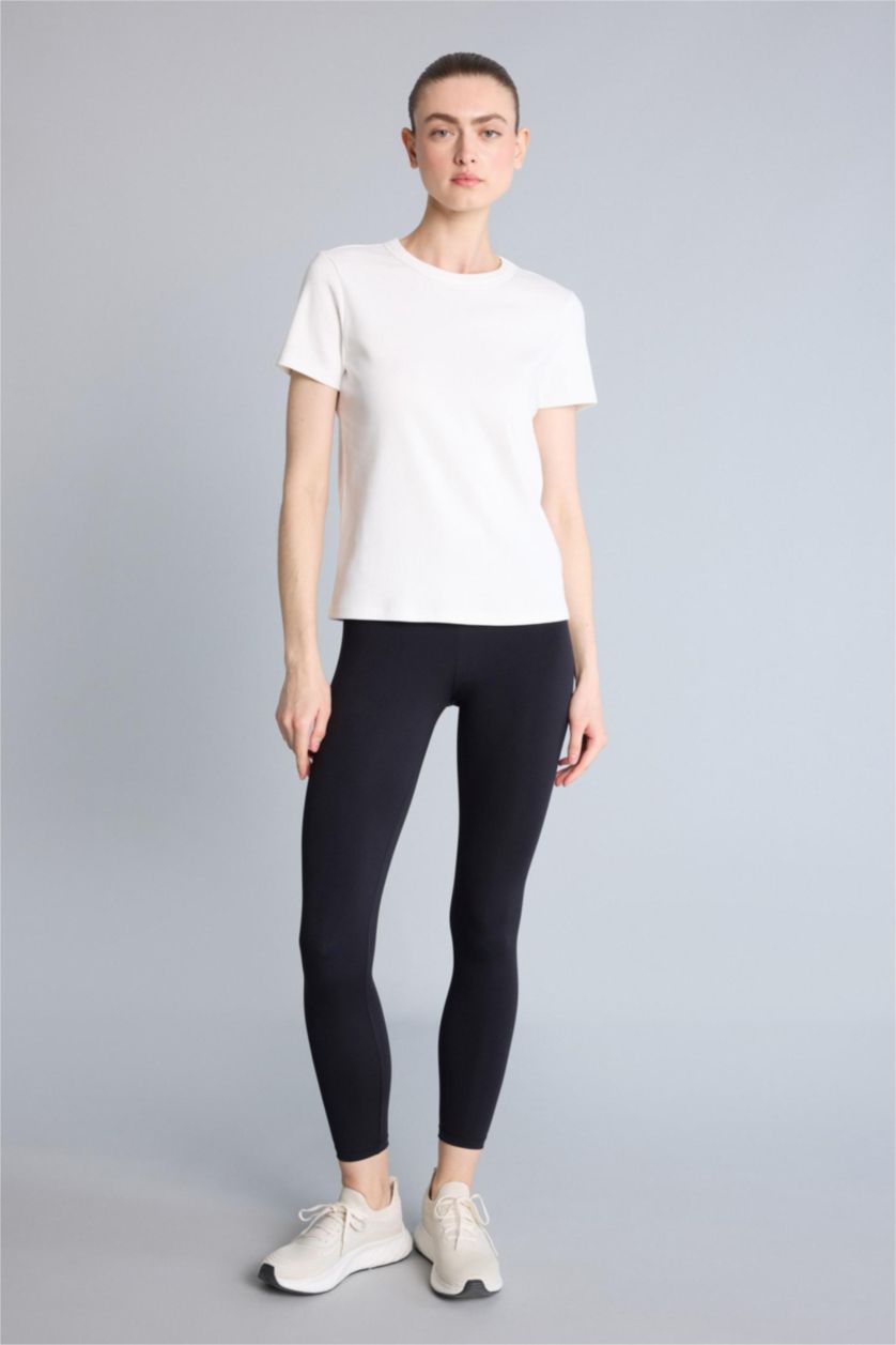 نساء بيج فاتح Standard Fit Cotton Short Sleeve T-Shirt