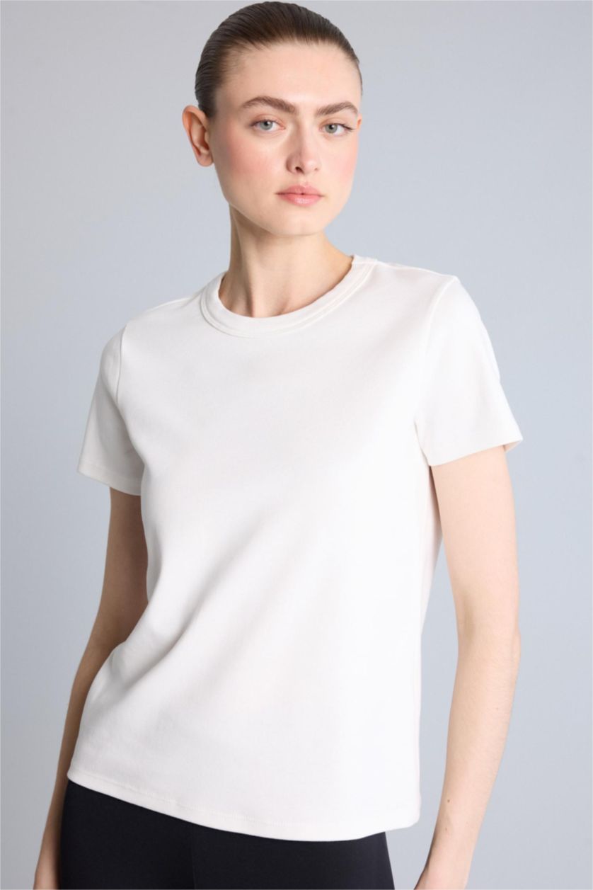 نساء بيج فاتح Standard Fit Cotton Short Sleeve T-Shirt